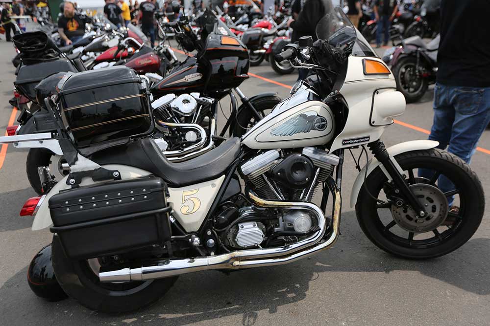 Custom Harley-Davidson FXRP