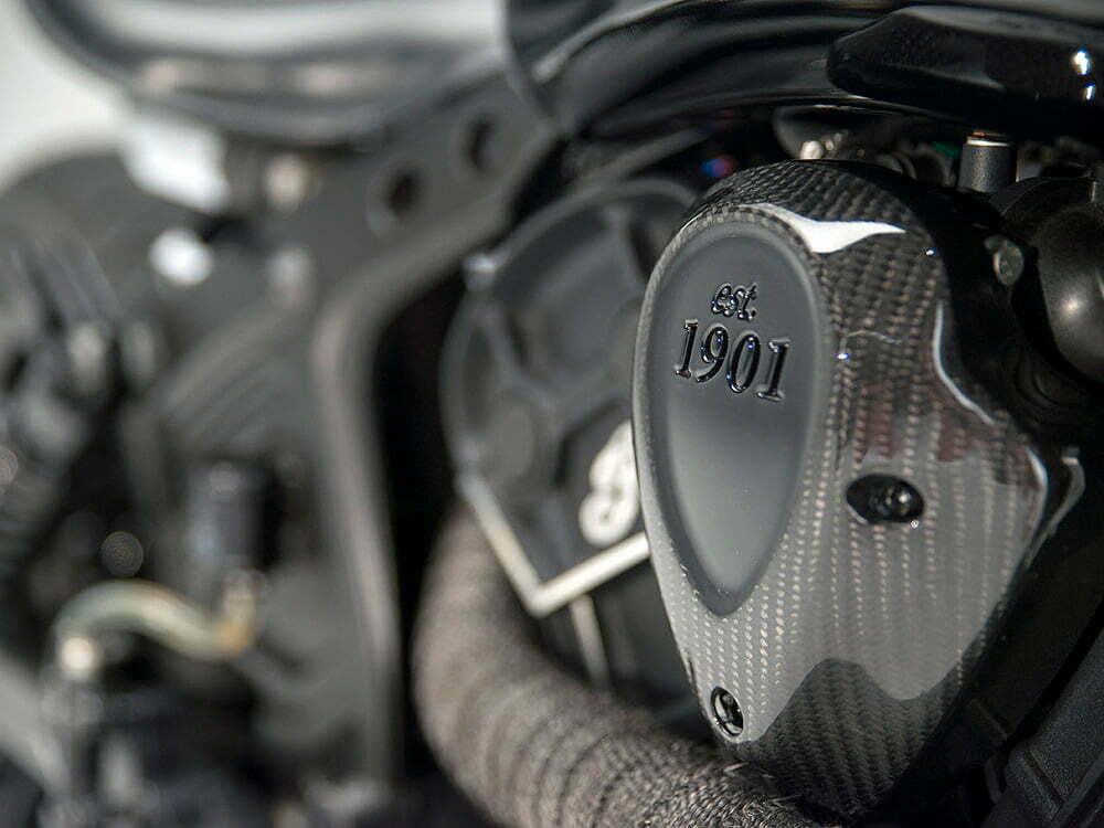 carbon fiber motorcycle details